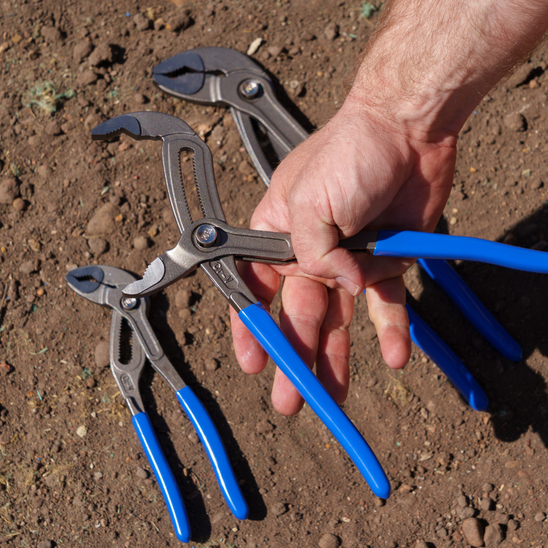 Plumbers Life Multi-Grip Water Pump Pliers