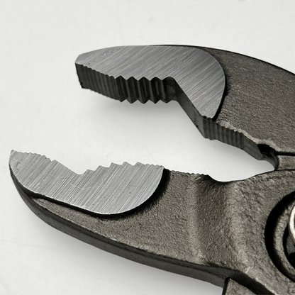 Plumbers Life Multi-Grip Water Pump Pliers